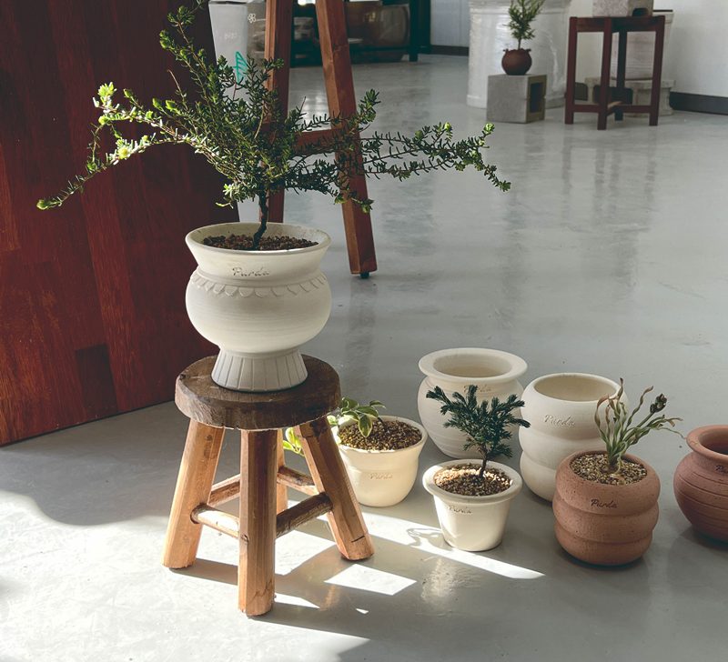 OBJET | greece pot - White