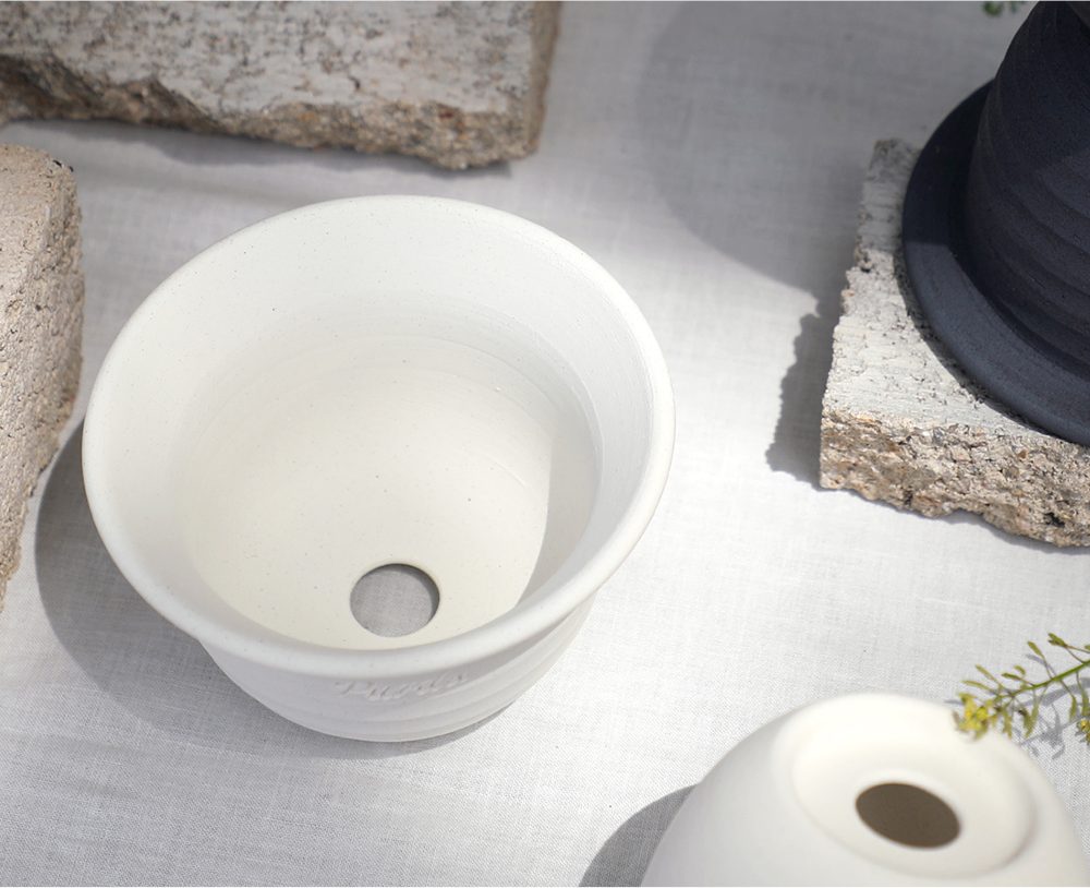 OBJET | UFO pot stripe - White